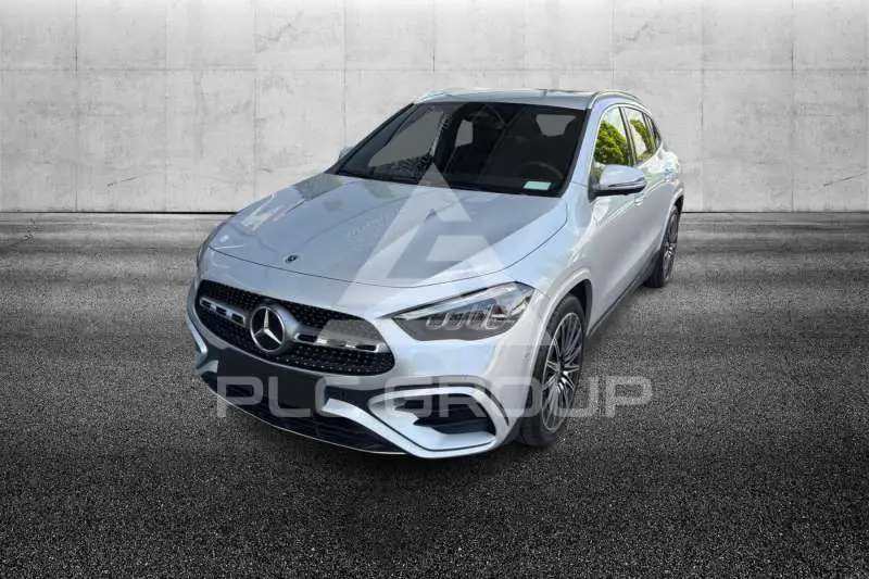 2024 Mercedes Benz GLA 200