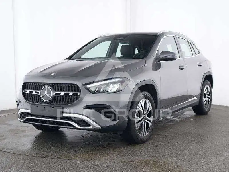 2024 Mercedes Benz GLA 200