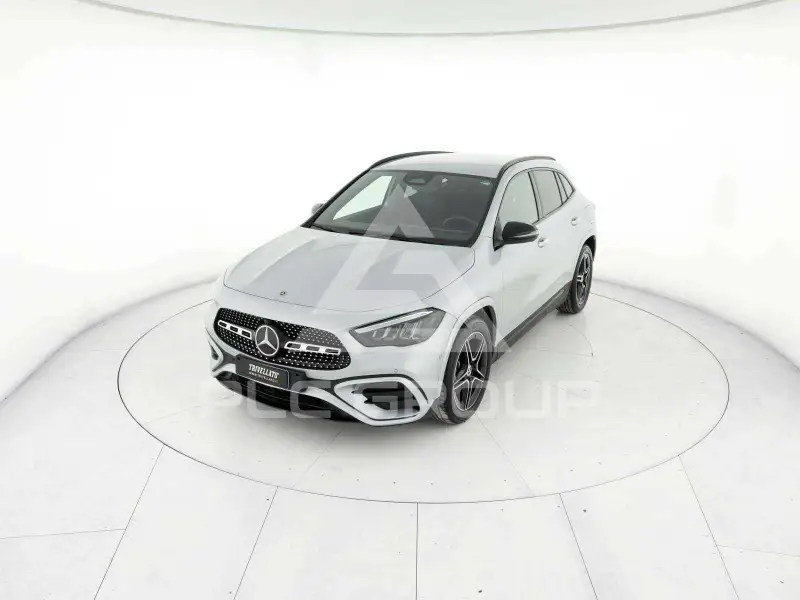2024 Mercedes Benz GLA 200