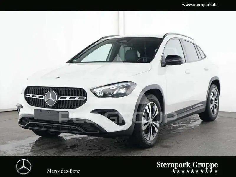 2024 Mercedes Benz GLA 220