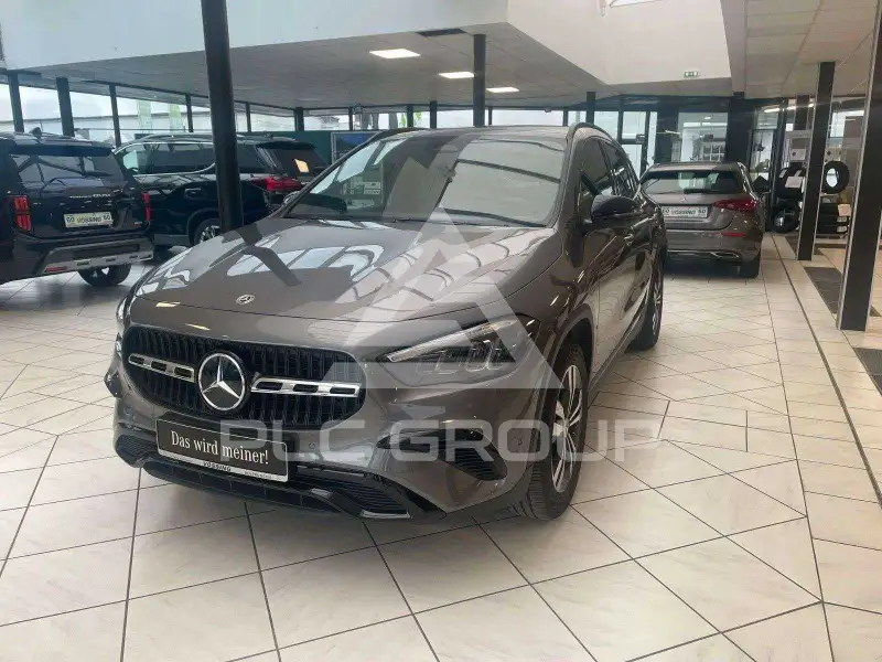2024 Mercedes Benz GLA 220
