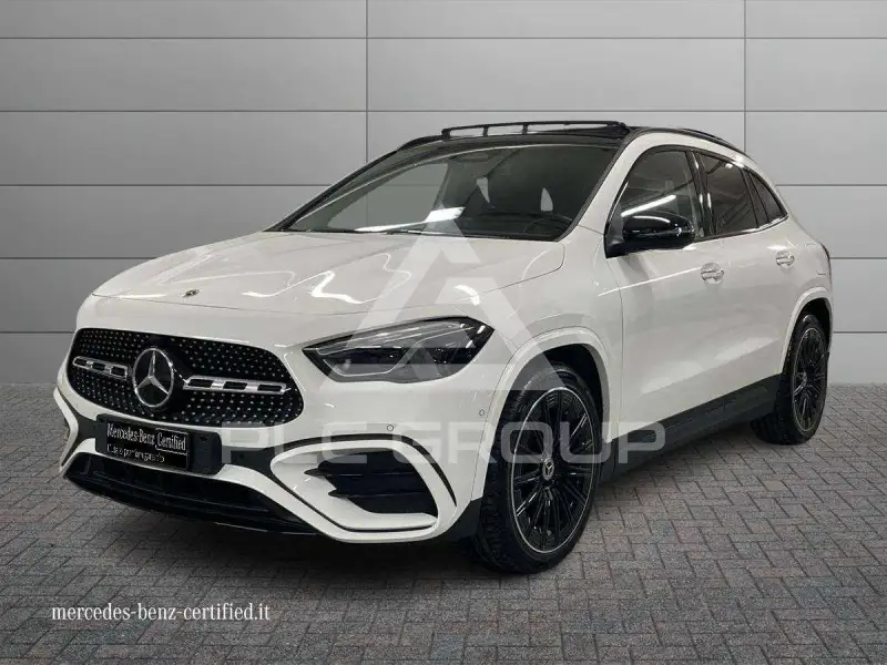 2024 Mercedes Benz GLA 220