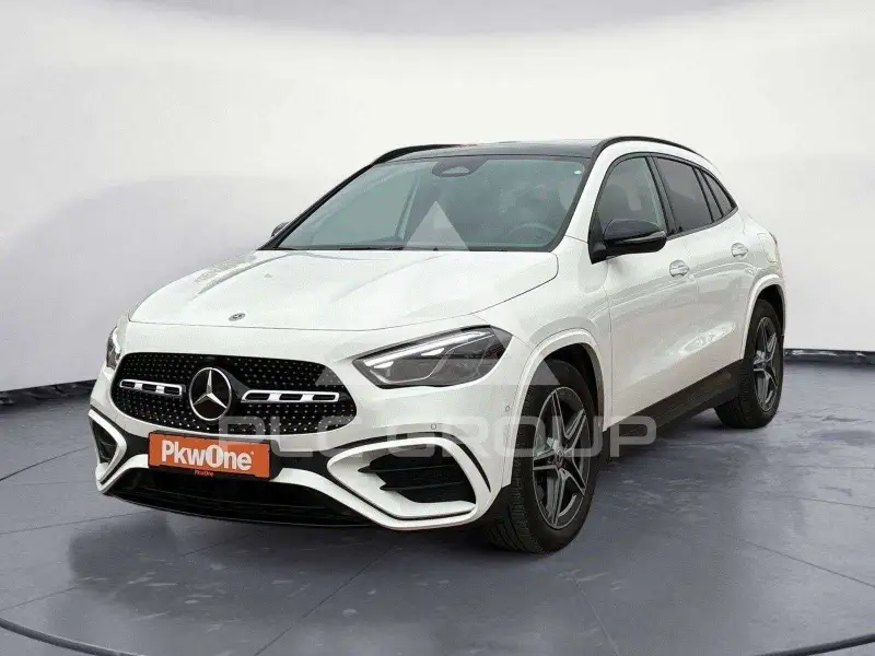 2024 Mercedes Benz GLA 220