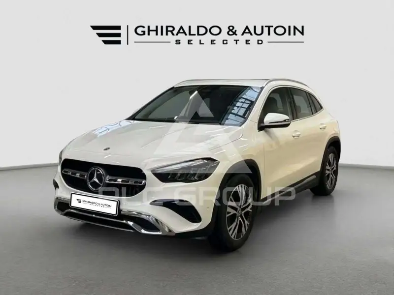 2024 Mercedes Benz GLA 220