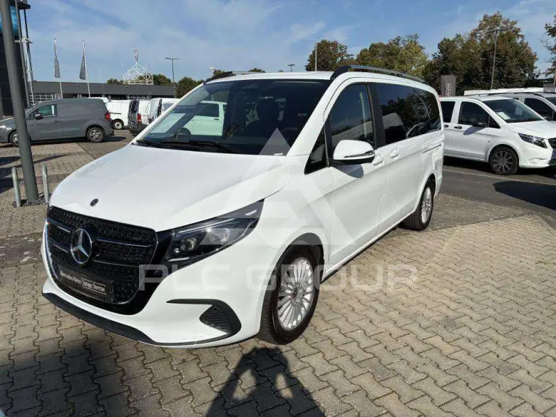 2024 Mercedes Benz V 220
