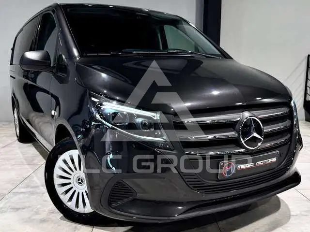 2024 Mercedes Benz V 220