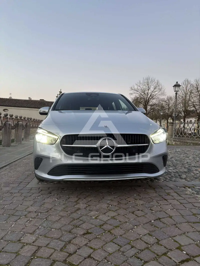 2024 Mercedes Benz B 180