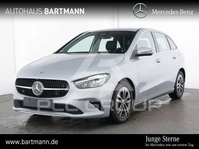 2024 Mercedes Benz B 180