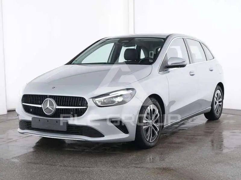 2024 Mercedes Benz B 180