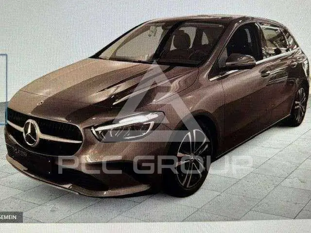 2024 Mercedes Benz B 180