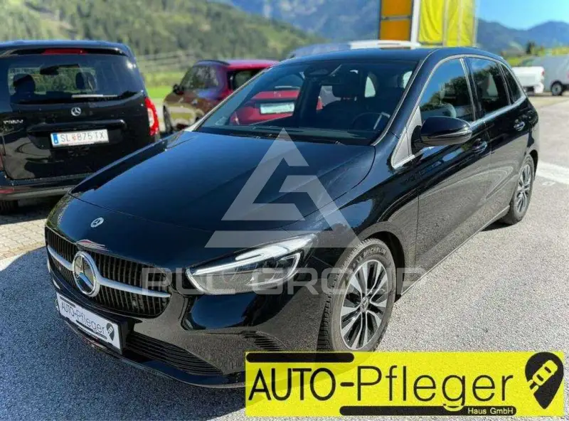 2024 Mercedes Benz B 180
