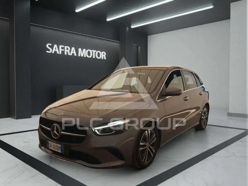 2024 Mercedes Benz B 180