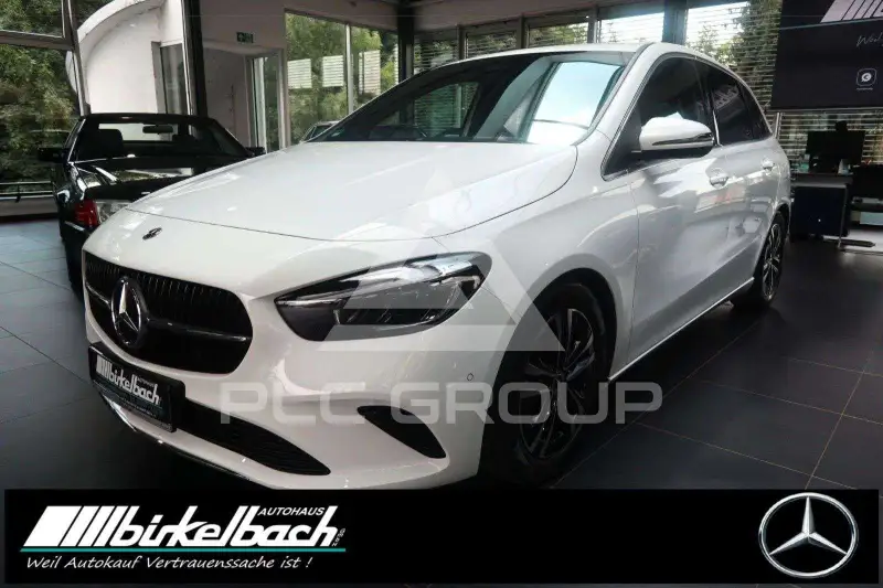 2024 Mercedes Benz B 220