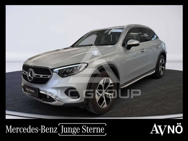 2024 Mercedes Benz GLC 220