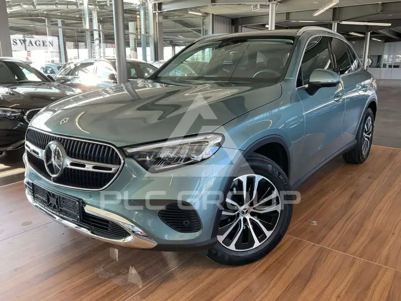2024 Mercedes Benz GLC 220