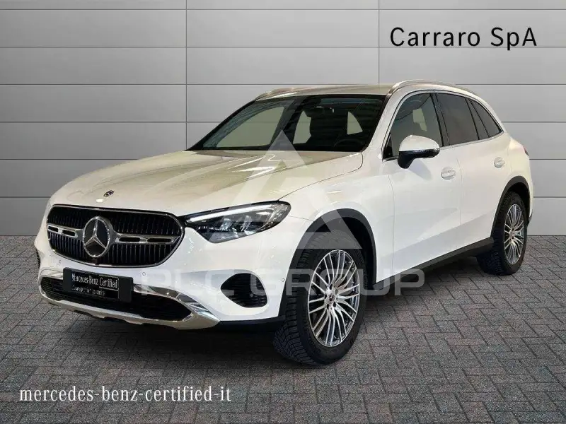 2024 Mercedes Benz GLC 220