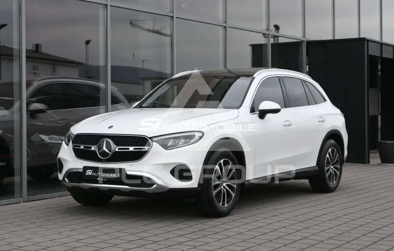 2024 Mercedes Benz GLC 220