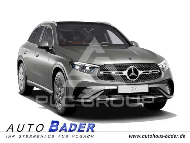 2024 Mercedes Benz GLC 220
