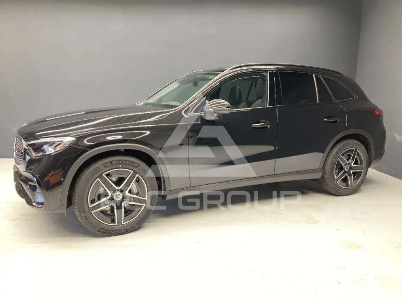 2024 Mercedes Benz GLC 220