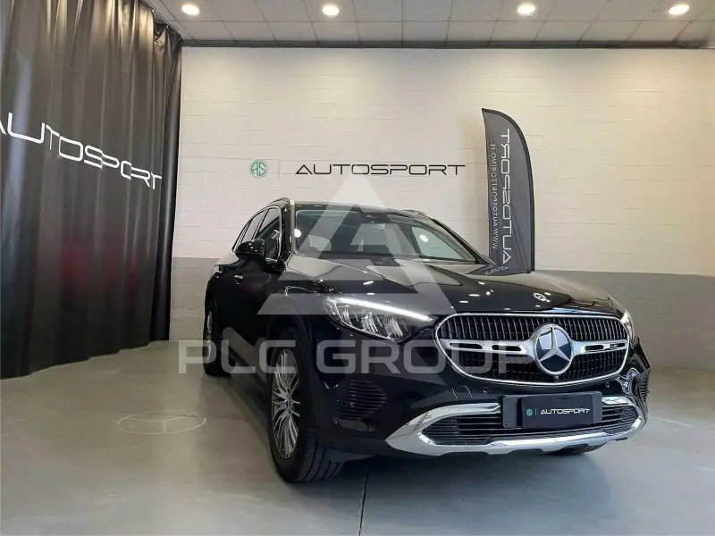 2024 Mercedes Benz GLC 220