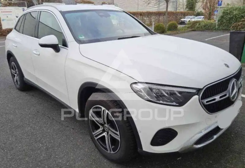 2024 Mercedes Benz GLC 220