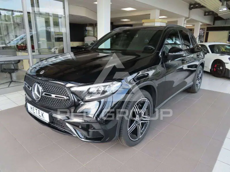 2024 Mercedes Benz GLC 220