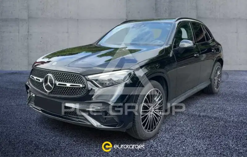 2024 Mercedes Benz GLC 220