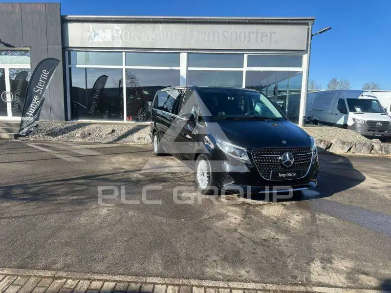 2024 Mercedes Benz V 300