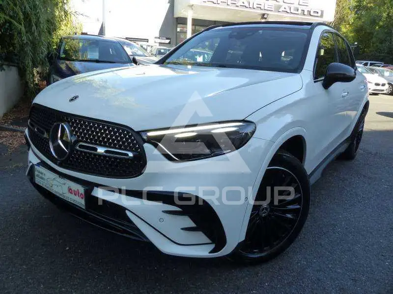 2024 Mercedes Benz GLC 400