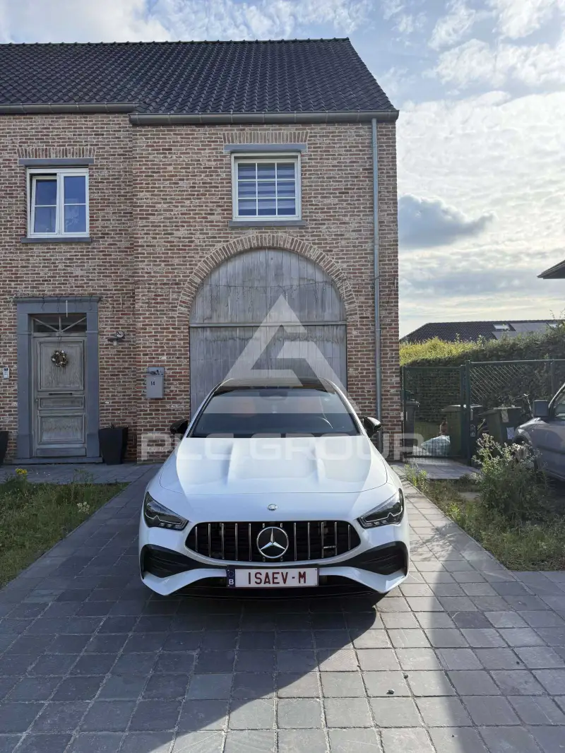 2024 Mercedes Benz CLA 35 AMG