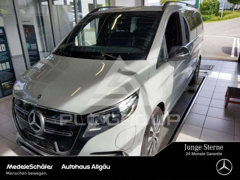 2024 Mercedes Benz EQV