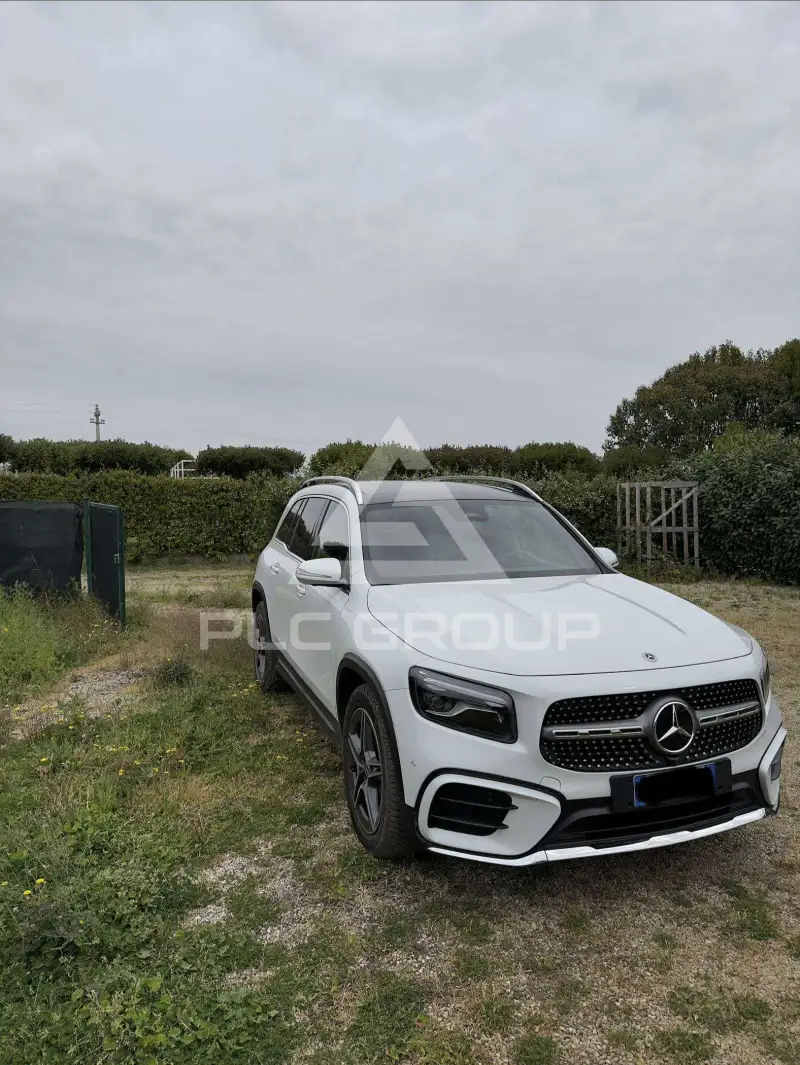 2024 Mercedes Benz GLB 220