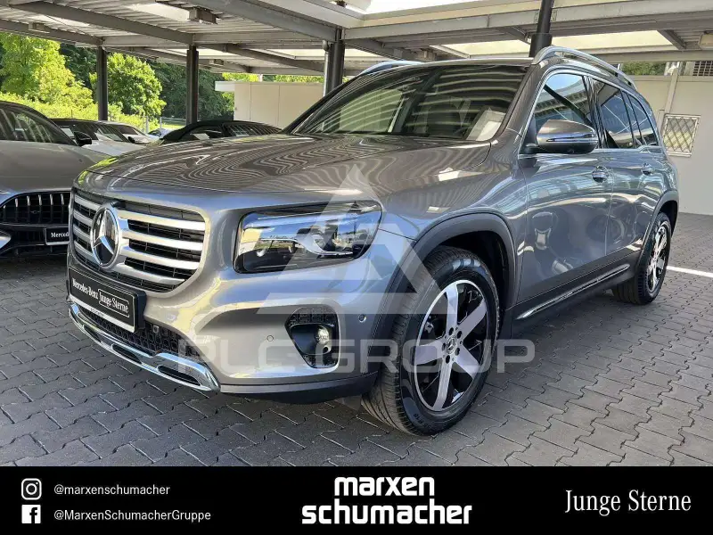 2024 Mercedes Benz GLB 220