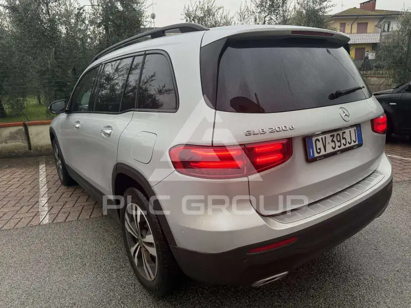 2024 Mercedes Benz GLB 220