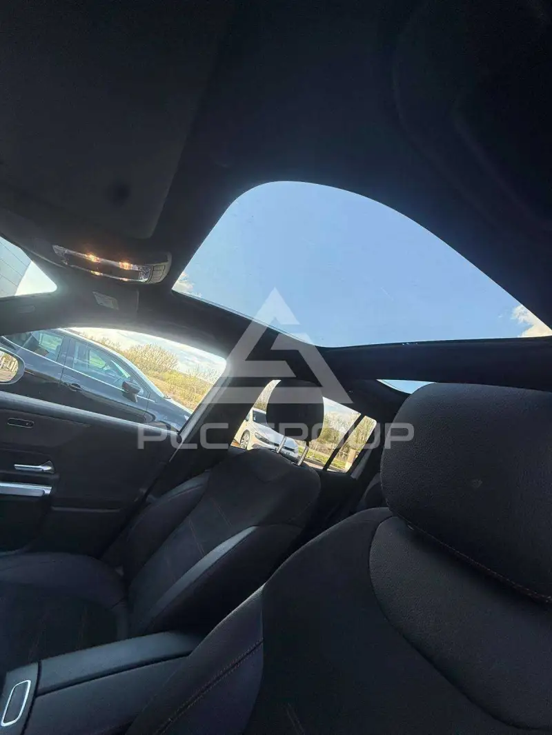 2024 Mercedes Benz GLB 220