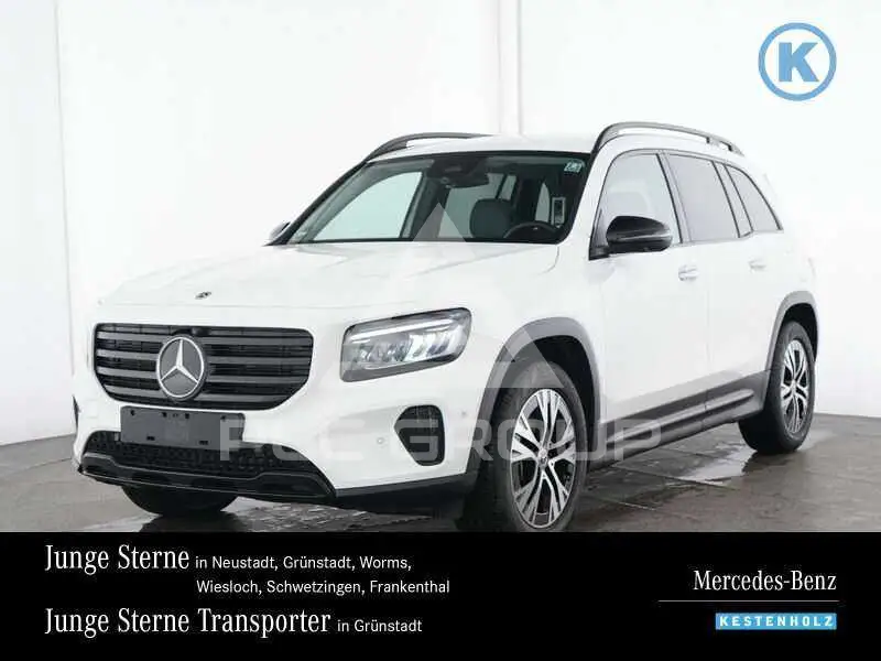 2024 Mercedes Benz GLB 220