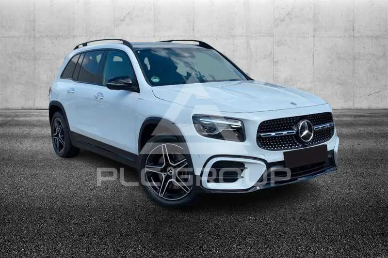 2024 Mercedes Benz GLB 220