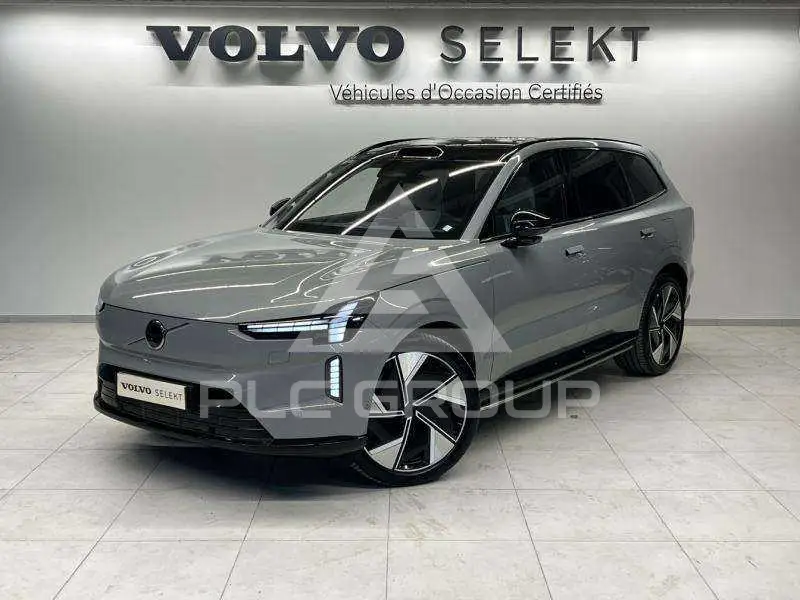 2024 Volvo EX 90