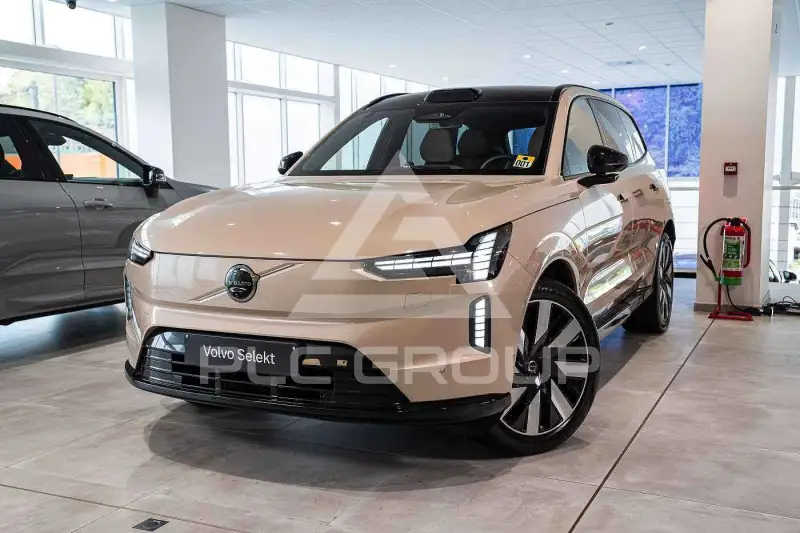 2024 Volvo EX 90