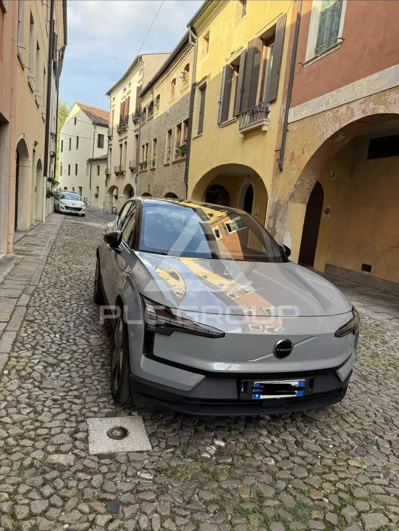 2024 Volvo EX 30