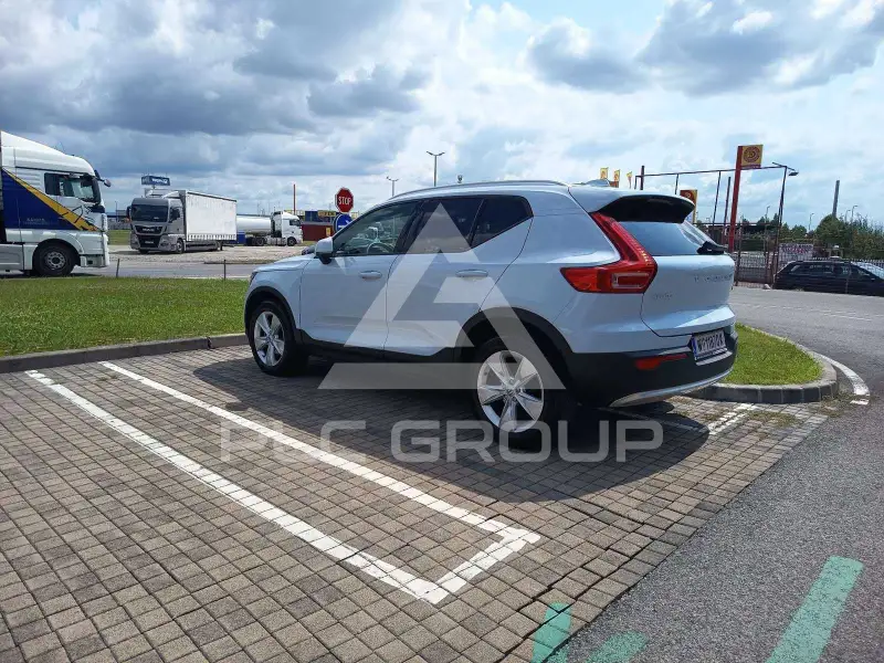 2024 Volvo XC40