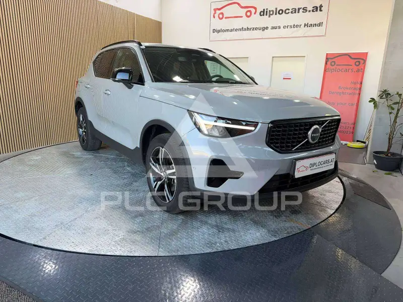 2024 Volvo XC40