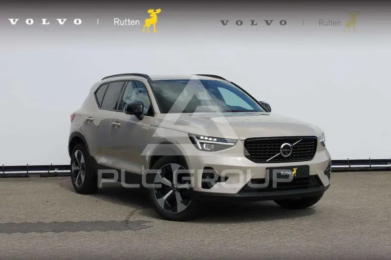 2024 Volvo XC40