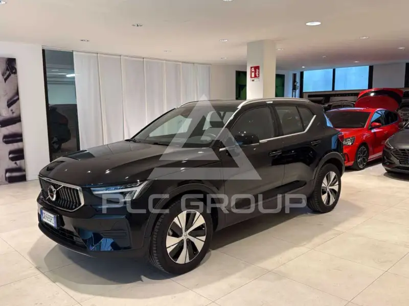 2024 Volvo XC40