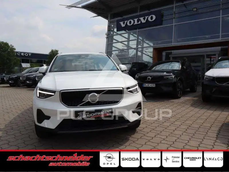 2024 Volvo XC40