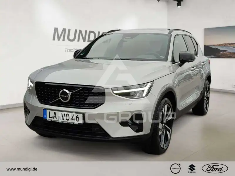 2024 Volvo XC40
