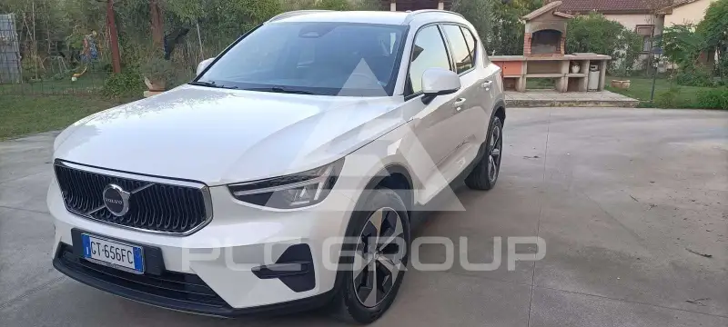 2024 Volvo XC40