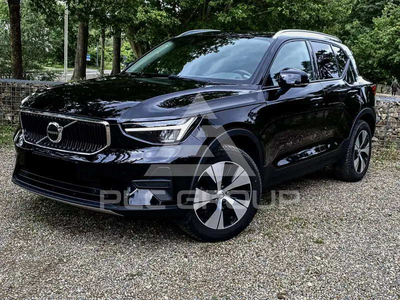 2024 Volvo XC40