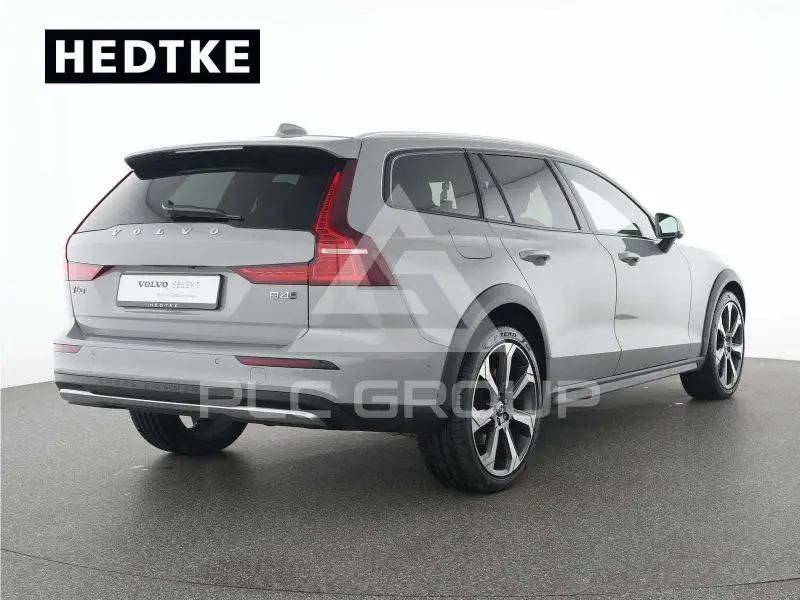 2024 Volvo V60