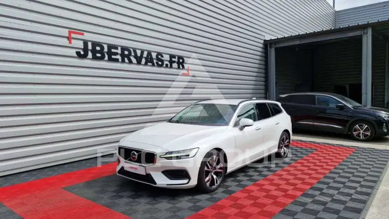 2024 Volvo V60